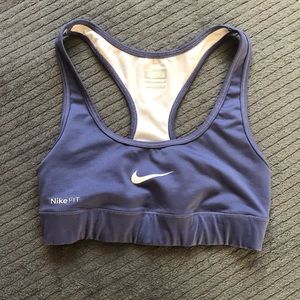 Like 🆕 Nike Sports Bra!
